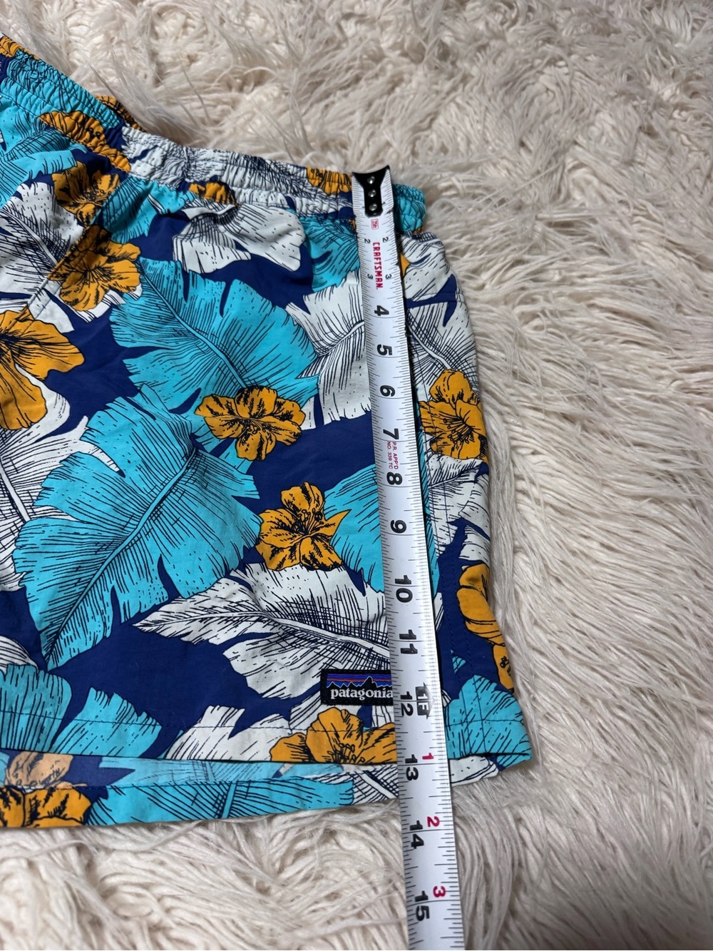 Patagonia Baggies Women’s shorts Hawaiian, tropical, floral size medium 5” - Picture 3 of 13
